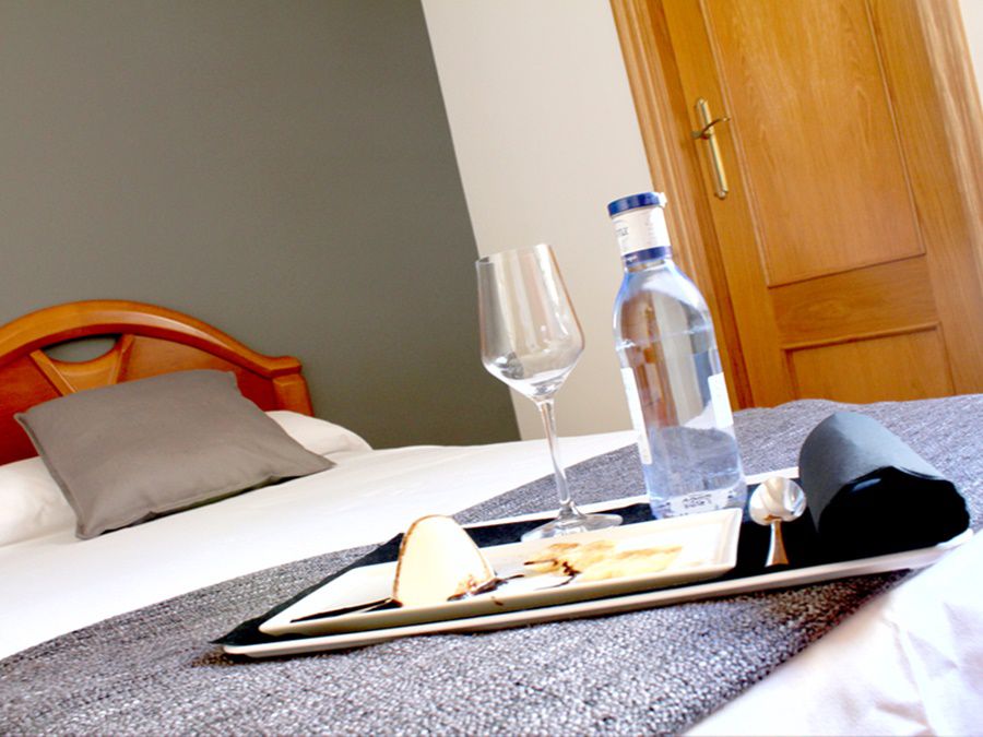 Iraipe Izaga Hostal Noáin Eksteriør bilde