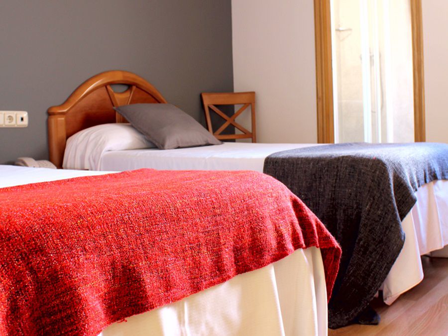 Iraipe Izaga Hostal Noáin Eksteriør bilde